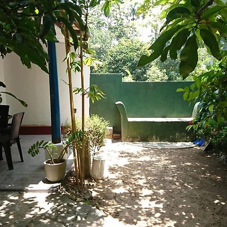Shan Villa Bentota Ruang foto
