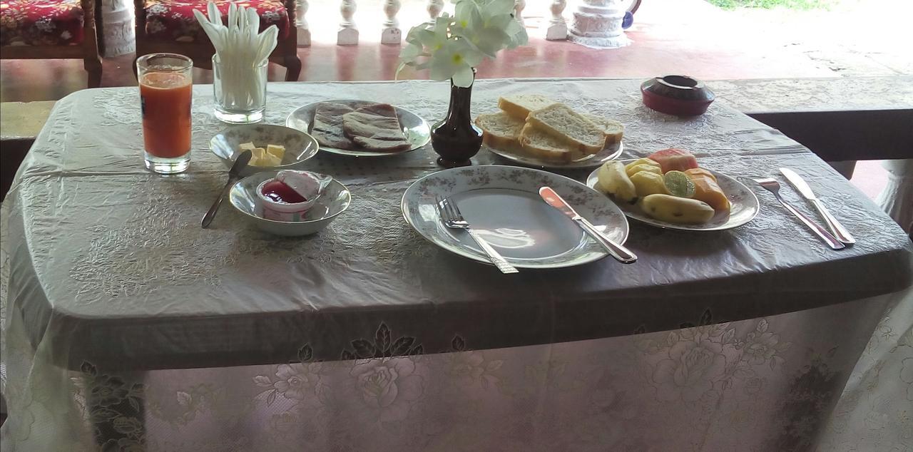Shan Villa Bentota Bagian luar foto